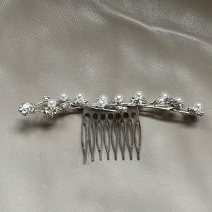 💚 New bejeweled hair comb ✨